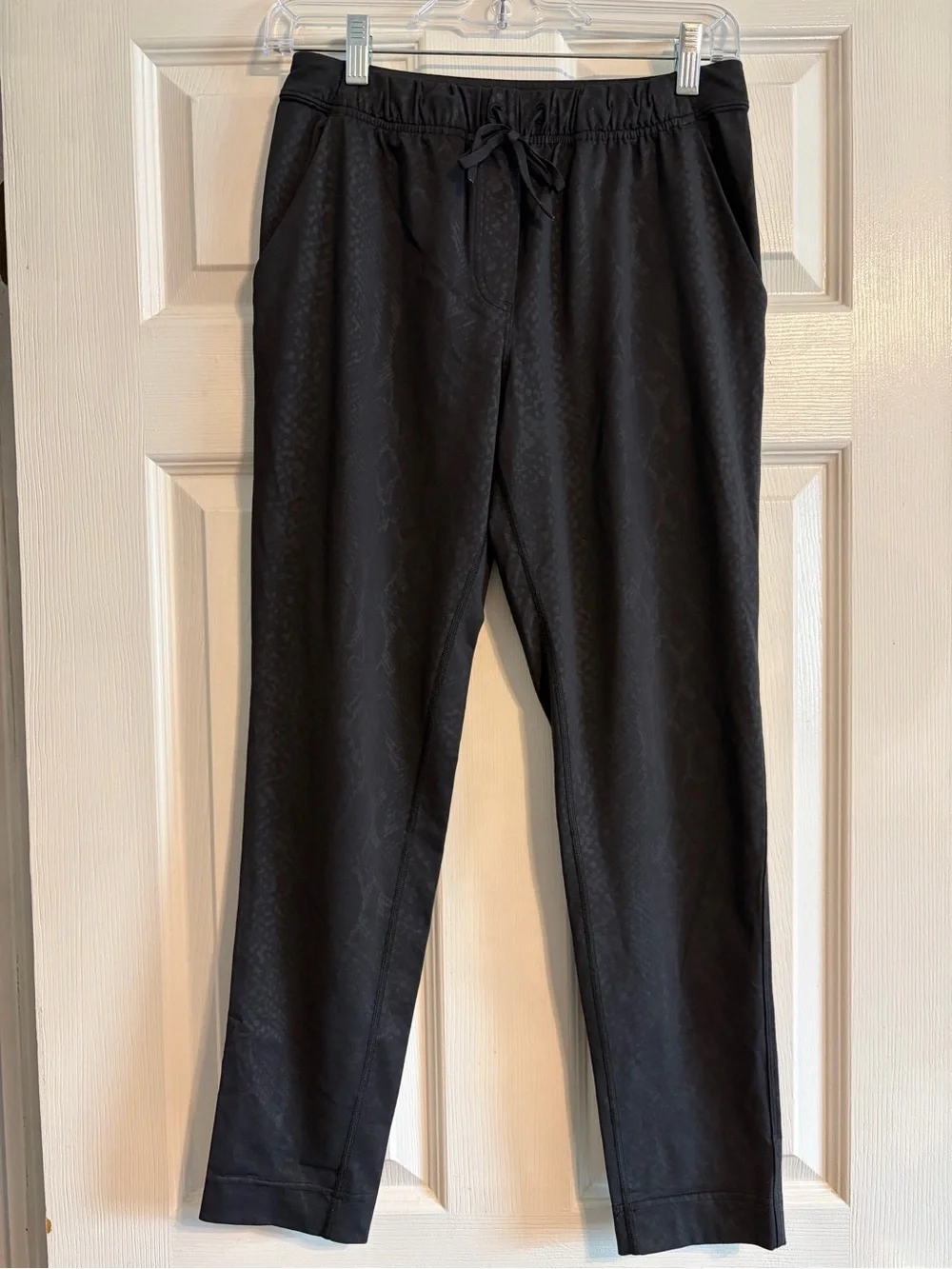 Lululemon Jet Crop Slim Pants 2 Black Desert Snake Embossed Luxtreme Drawstring